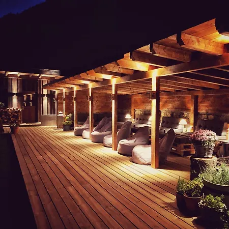 Le Vieux Chalet シャレー シャトー・デー